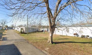 Main picture of 1110 College Cir S