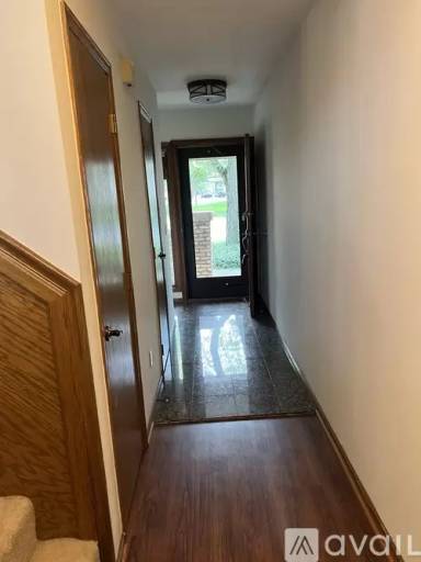 Main picture of 4611 Sandringham Dr