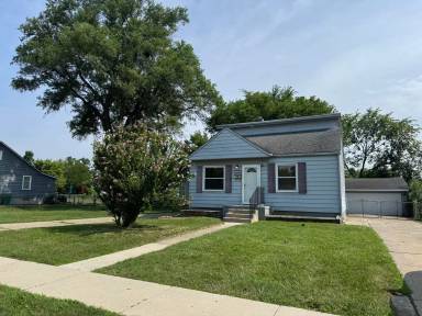 Main picture of 16299 Nicolai Ave
