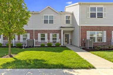 Main picture of 12075 Scoria Drive - 800