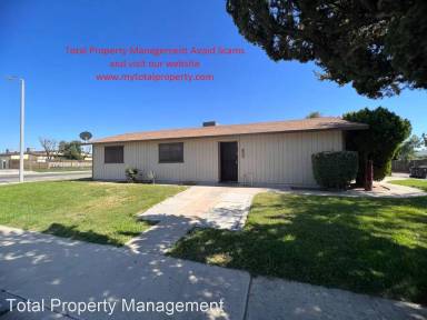 Main picture of 1495 E Cerritos Ave
