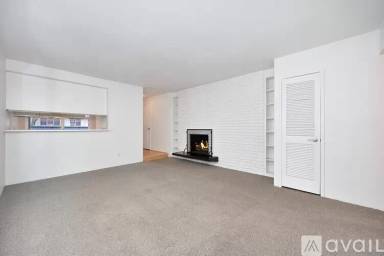 Main picture of 2206 I St