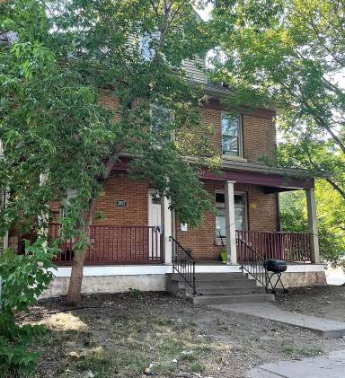 Main picture of 2827 Bryant Ave N