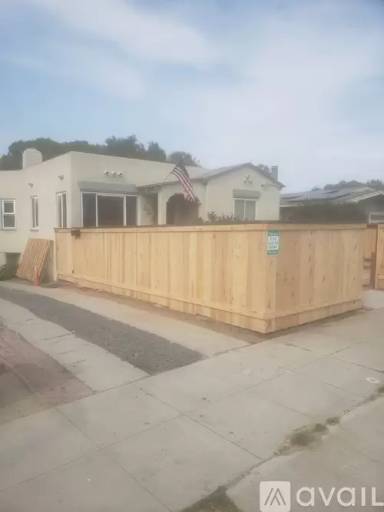 Main picture of 4894 W Point Loma Blvd