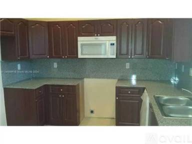 Main picture of 21205 NW 14th Pl