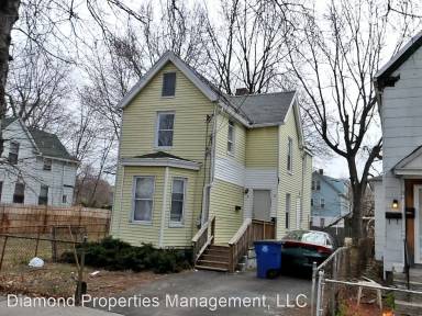 Main picture of 141 Butler St