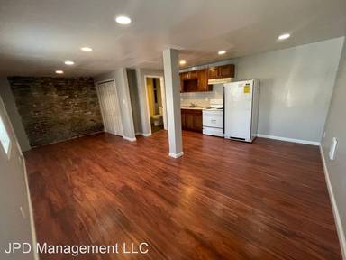 Main picture of 300 E Tioga St