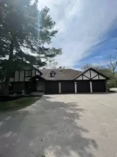 Main picture of 5 Highwood Ct
