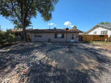 Main picture of 1355 Elm Ave