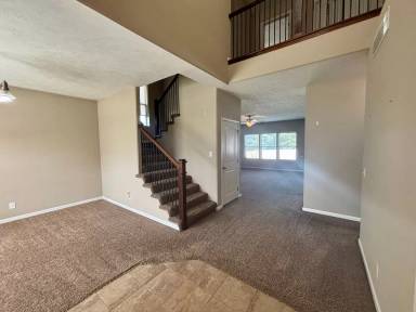 Main picture of 2625 N 169th St