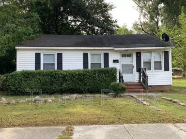 Main picture of 609 Martin Dr