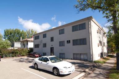 Main picture of 3446 Garfield Ave