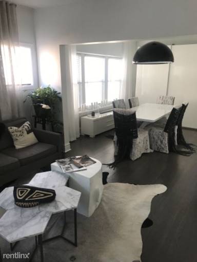 Main picture of 2313 W Diversey Ave