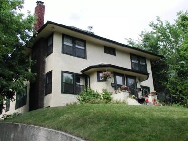 Main picture of 430 W Franklin Ave