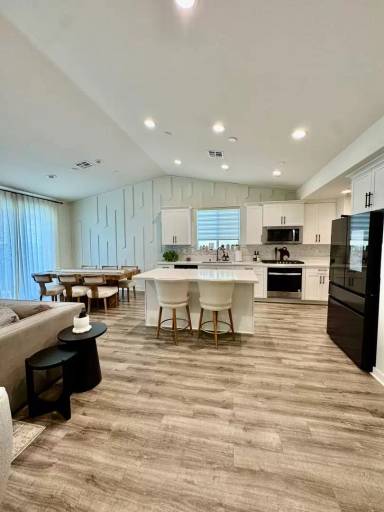 Main picture of 32391 Prairie Crossing Dr