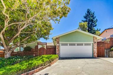 Main picture of 2198 Owens Ct