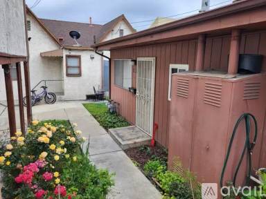 Main picture of 14871 Adams St