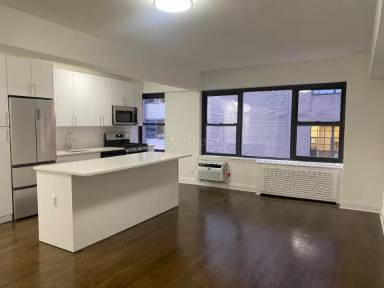 Main picture of 157 E 57th St Apartments