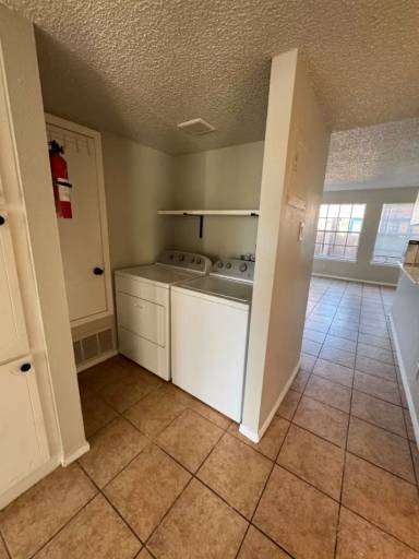 Main picture of 936 San Pedro Dr SE