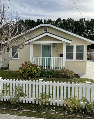 Main picture of 5402 Bishop St