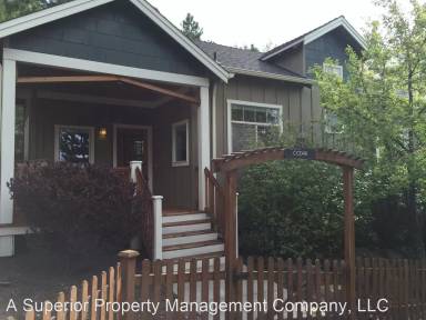 Main picture of 1940 NW Monterey Pines Dr