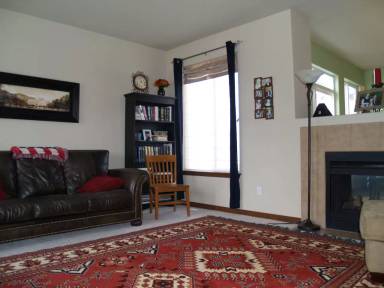 Main picture of 4616 Durham St SE