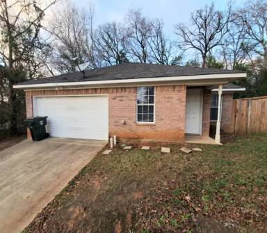 Main picture of 2728 McDonald Rd