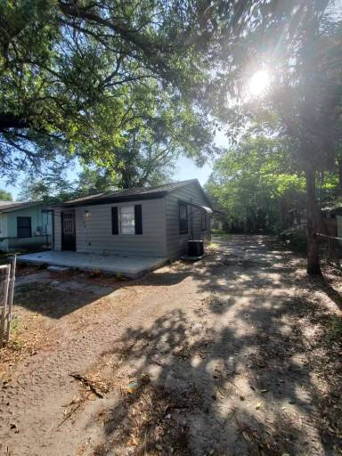 Main picture of 3805 Whittier St