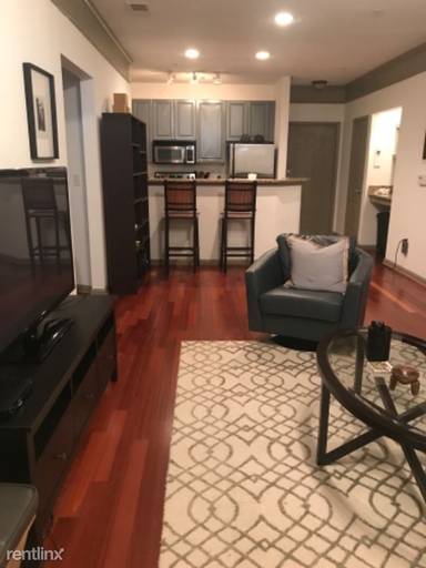 Main picture of Villa Sonoma Condominiums