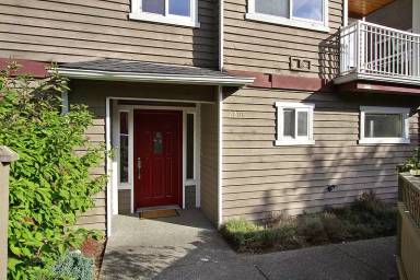 Main picture of 3643 22nd Ave W