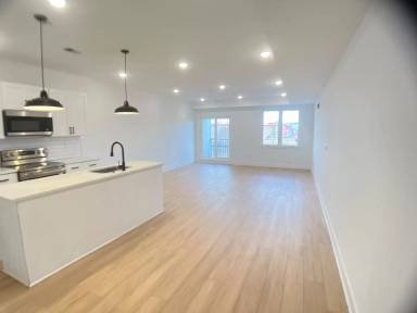 Main picture of 1748 N 22nd St