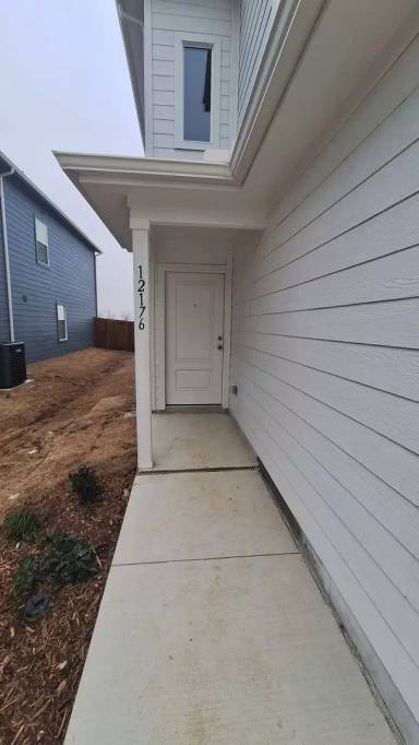 Main picture of 12176 Morgan Dr