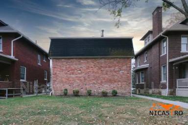 Main picture of 215 East Lane Avenue - A