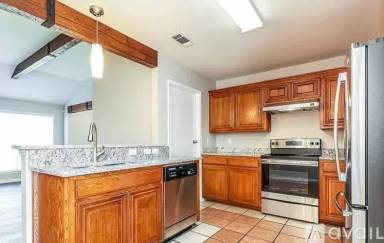 Main picture of 1100 Savage Dr