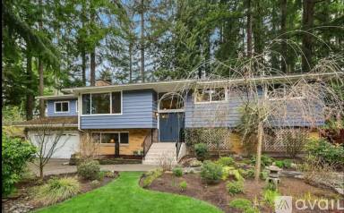 Main picture of 12030 NE 144th St