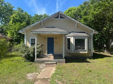 Main picture of 8125 Jackson Ave