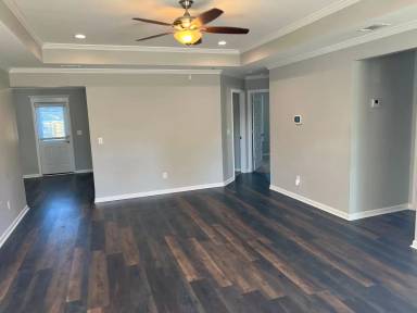 Main picture of 1825 Chestnut Dr