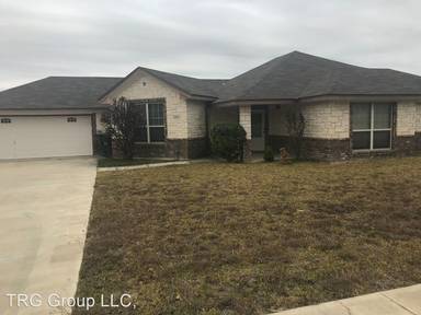 Main picture of 4906 Bronze Dr