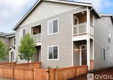 Main picture of 15224 NE 70th St