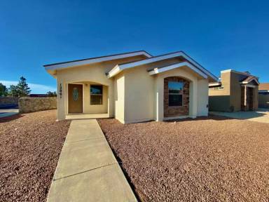 Main picture of 12861 Hueco Mine Dr