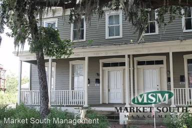 Main picture of 110 E Anderson St