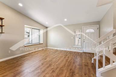Main picture of 16967 Blue Mist Cir