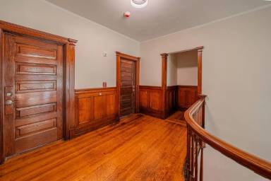 Main picture of 610 N 5th St