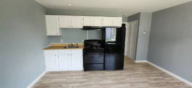 Main picture of 121 Park Ave