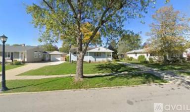 Main picture of 44 Pryor Ave