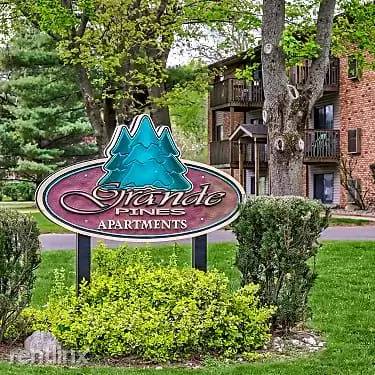 Main picture of Grande Pines Apartments