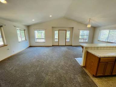 Main picture of 1548 Cree St