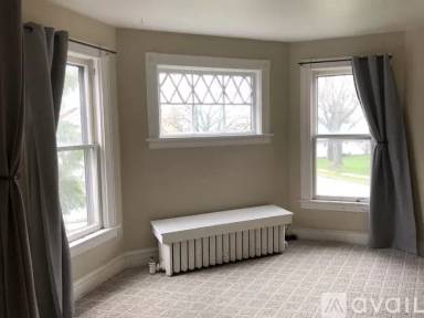 Main picture of 416 La Salle Ave