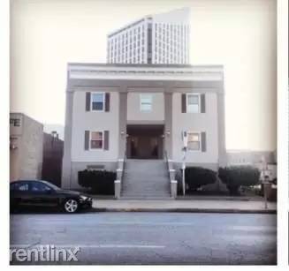 Main picture of 309 N Market St