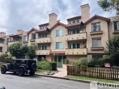 Main picture of 22501 Del Valle St